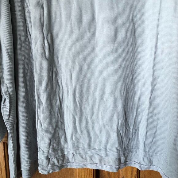 NWT Michael Lauren Sherman Draped V-Neck Top Shirring & Thumbhole Gray - M - Picture 3 of 11